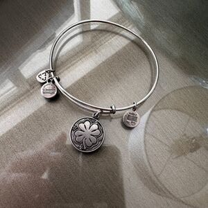 Alex and And Four Leaf Clover Shamrock Bangle Bracelet